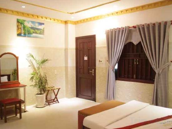 Фото Au Lac Hotel