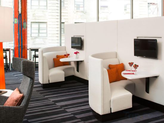 Фото Residence Inn New York Manhattan/Central Park