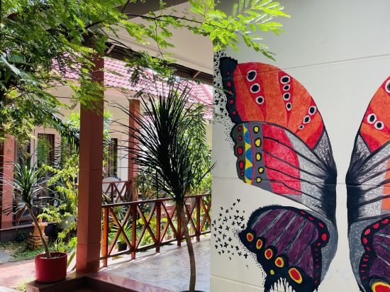 Фото Lotus Garden Resort