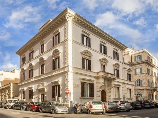 Фото The Liberty Boutique Hotel