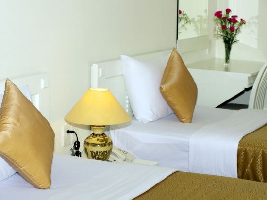 Фото Ngan Ha Hotel