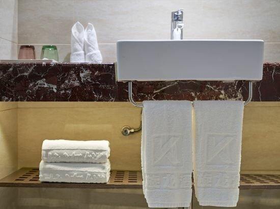 Фото Kaiserdom Hotel Huanshi East Road