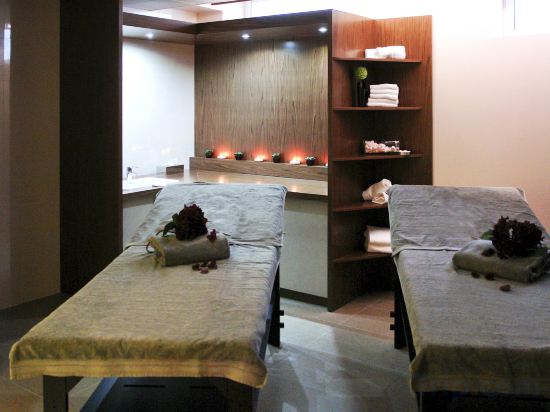 Фото Novotel SPA Rennes Centre Gare