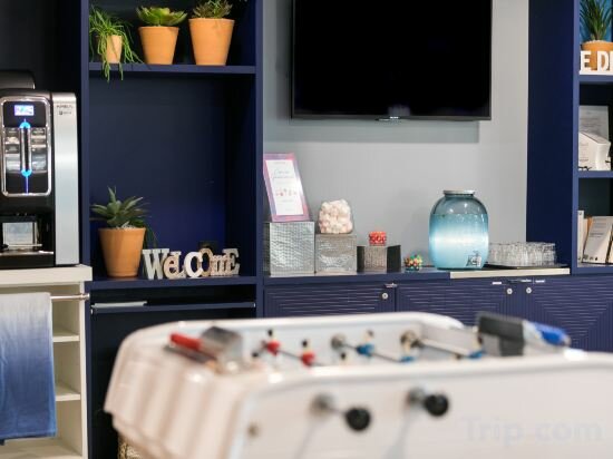 Фото The Deck Hotel by HappyCulture