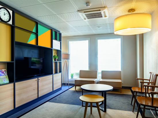 Фото B&b Hotel Paris Romainville Noisy Le Sec