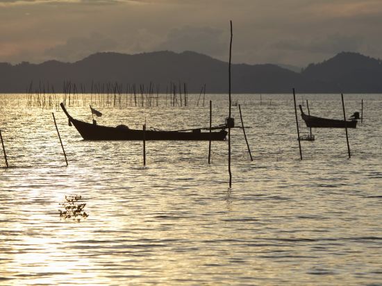 Фото Tha Lane Bay Villa