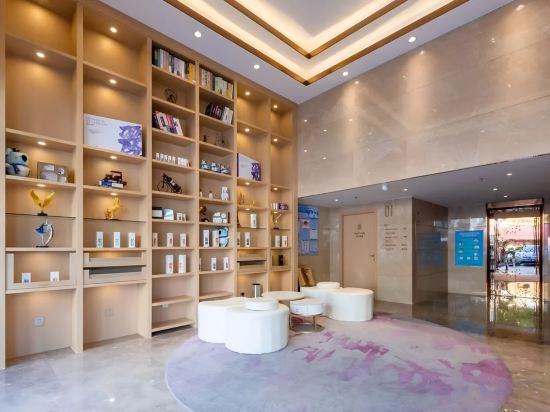 Фото Lavande Hotel Shenzhen International Convention and Exhibition Center