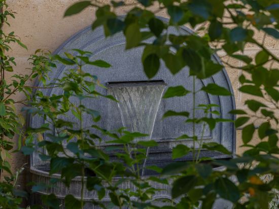 Фото Yndo Hôtel