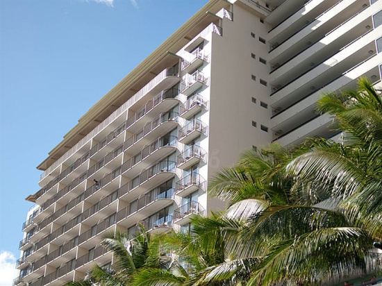 Фото Hilton Garden Inn Waikiki Beach