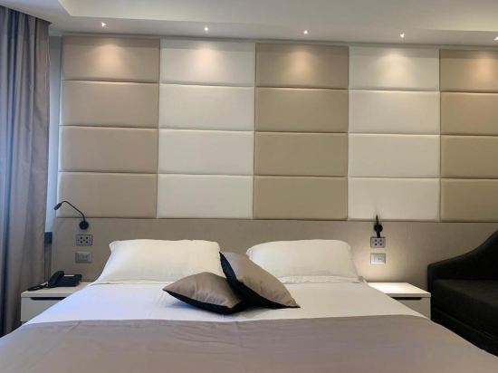 Фото Hotel Eurogarden