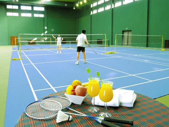 Фото Dalian International Finance Conference Center