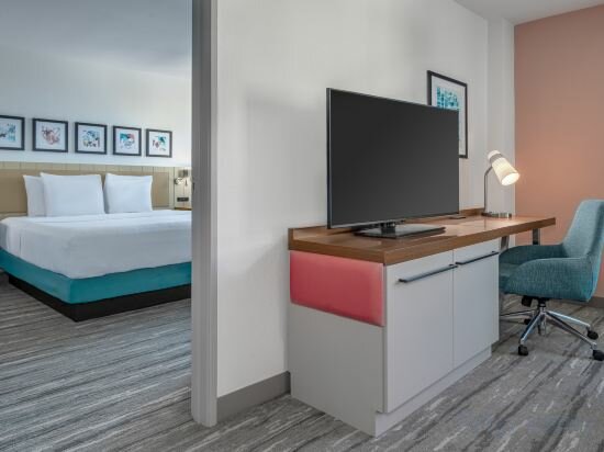 Фото Hilton Garden Inn LAX Los Angeles Airport