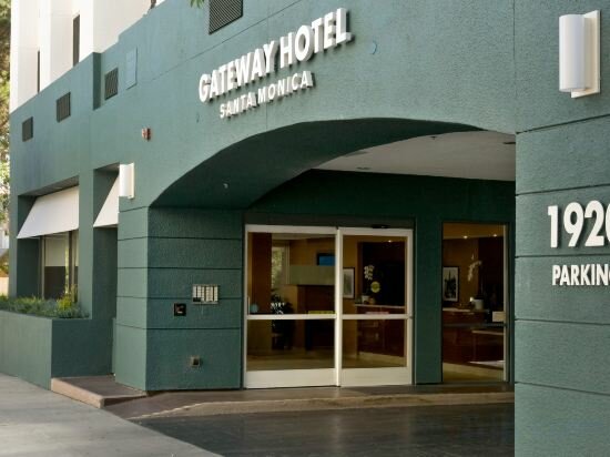 Фото Gateway Hotel Santa Monica