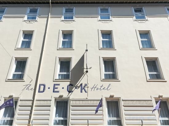 Фото The Deck Hotel by HappyCulture
