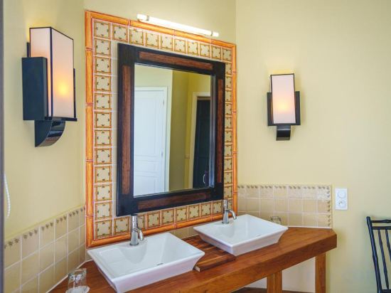 Фото Château La Marquise