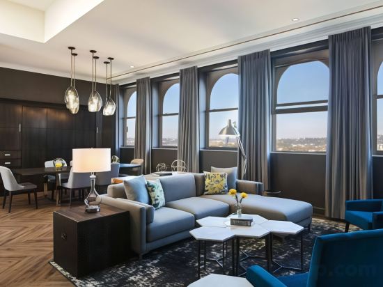 Фото Renaissance Pittsburgh Hotel