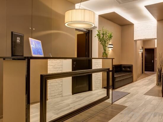 Фото Dharma Luxury Hotel