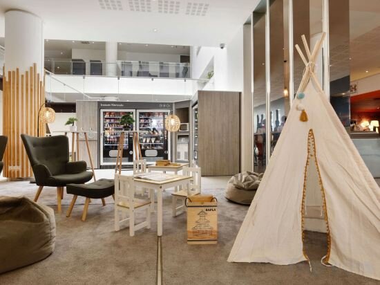 Фото Novotel Paris Est