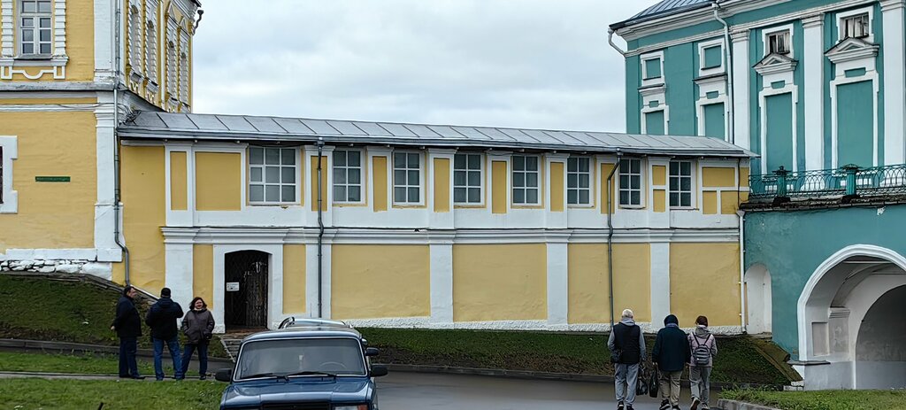 Landmark, attraction Галерея между Богоявленским собором и архиерейским домом, Smolensk, photo