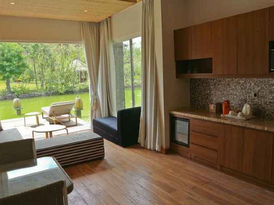 Фото Grand Mega Resort and SPA Cepu