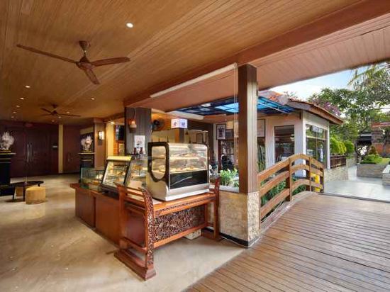 Фото Grand Istana Rama Hotel Kuta-Bali