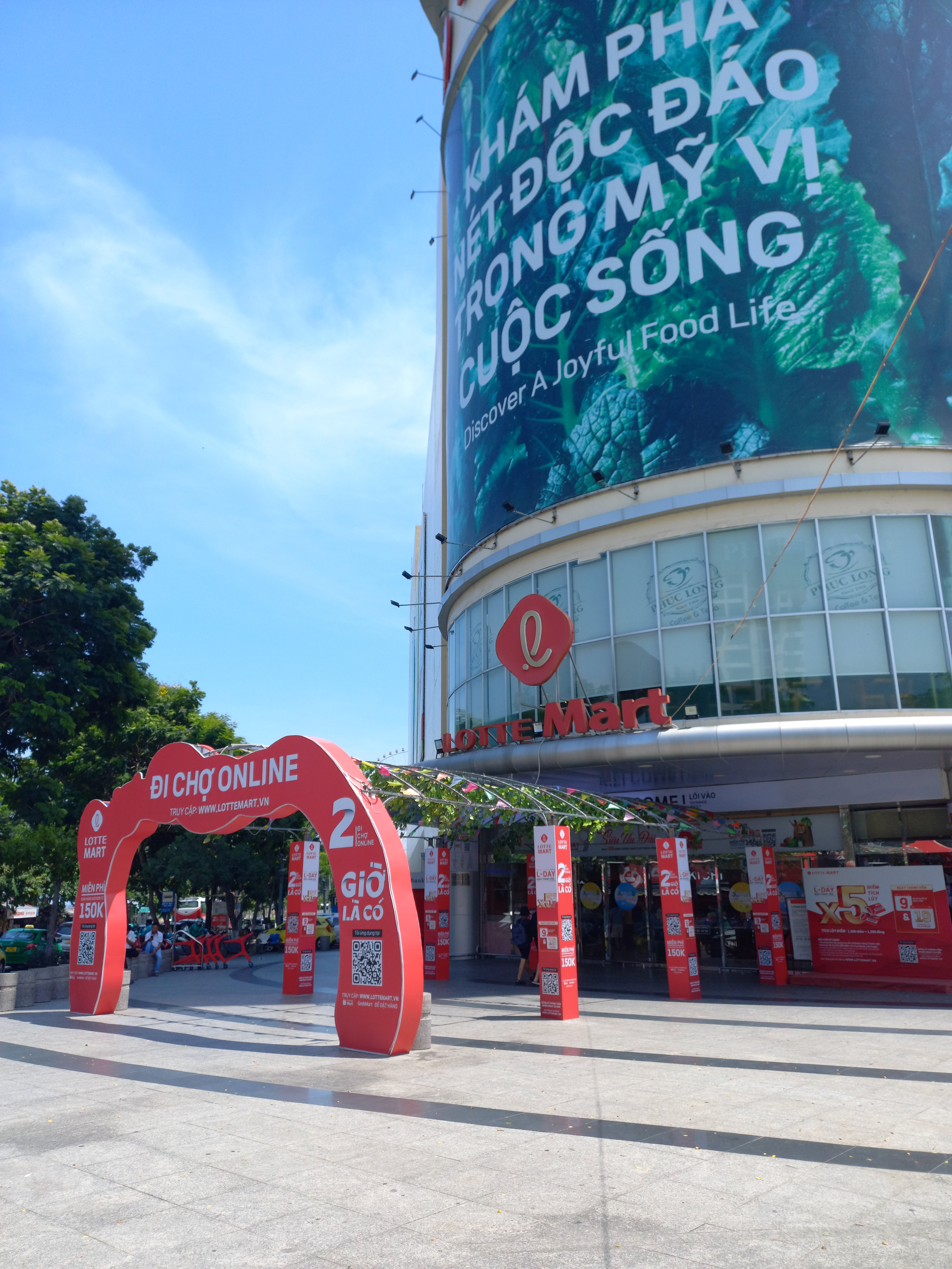 Фото Vinh Trung Plaza Apartments - Hotel