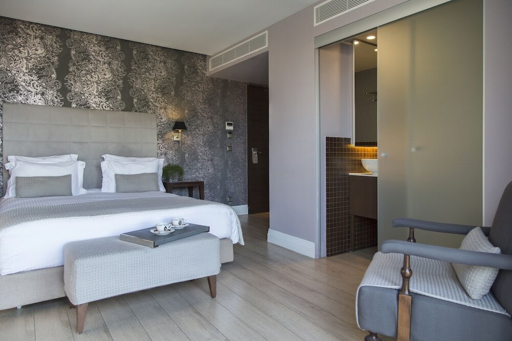 Фото The Y Hotel