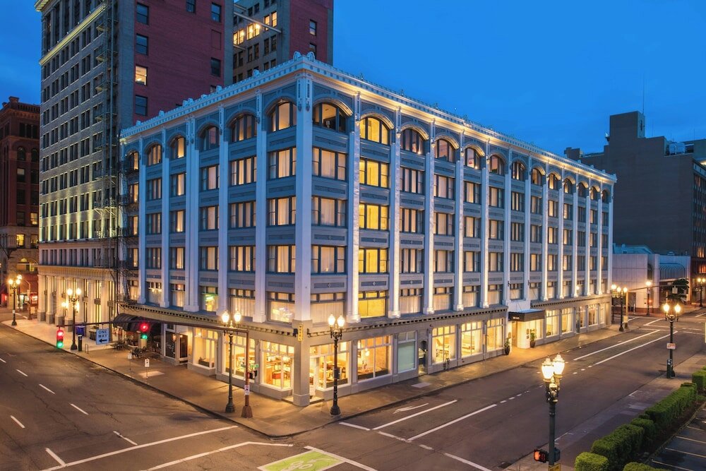 Фото The Hi-Lo, Autograph Collection