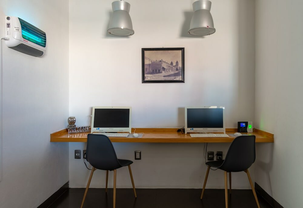 Фото Mexico Inn Express Salamanca