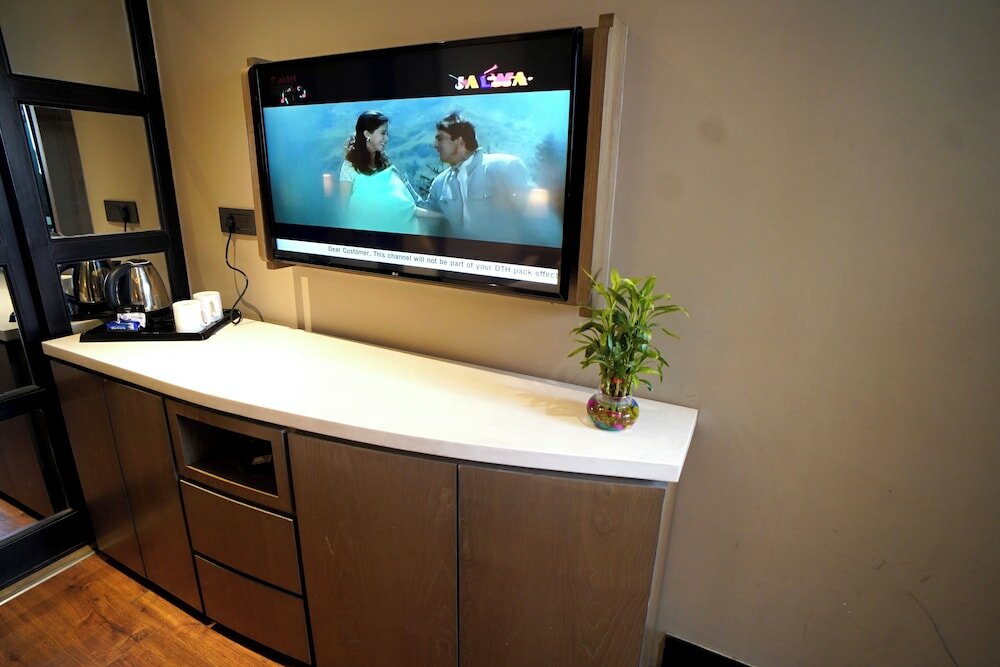 Фото The Corus Hotel