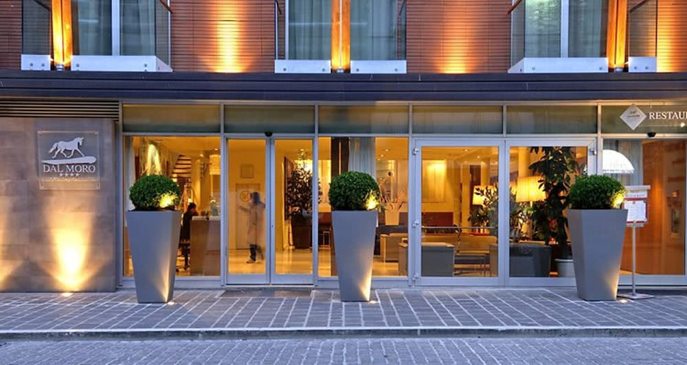 Фото Dal Moro Gallery Hotel