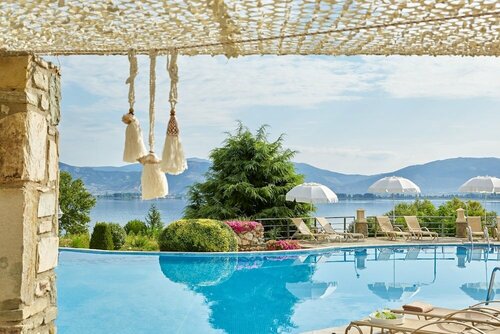 Внешний вид отеля Limneon Resort & SPA в Диспилио, фото 2