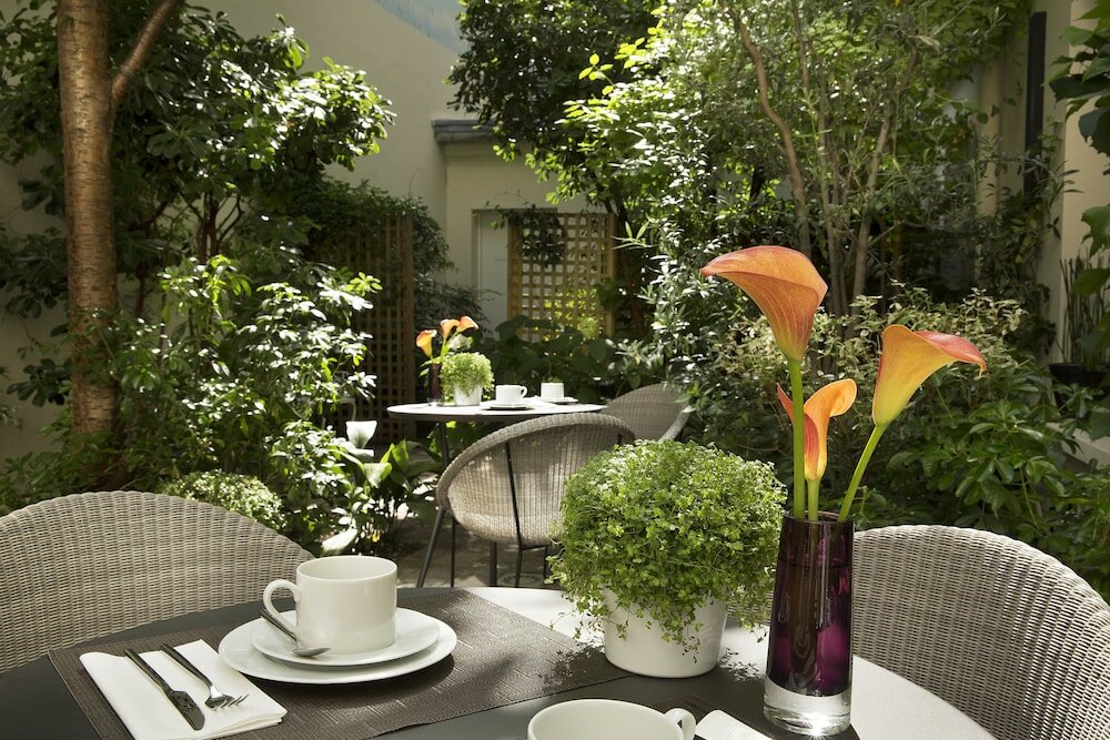 Фото Hôtel A La Villa des Artistes