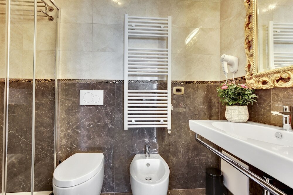 Фото New Reiter Hotel