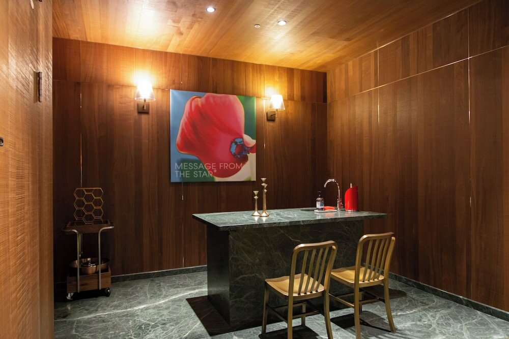 Фото Inhouse Hotel Grand