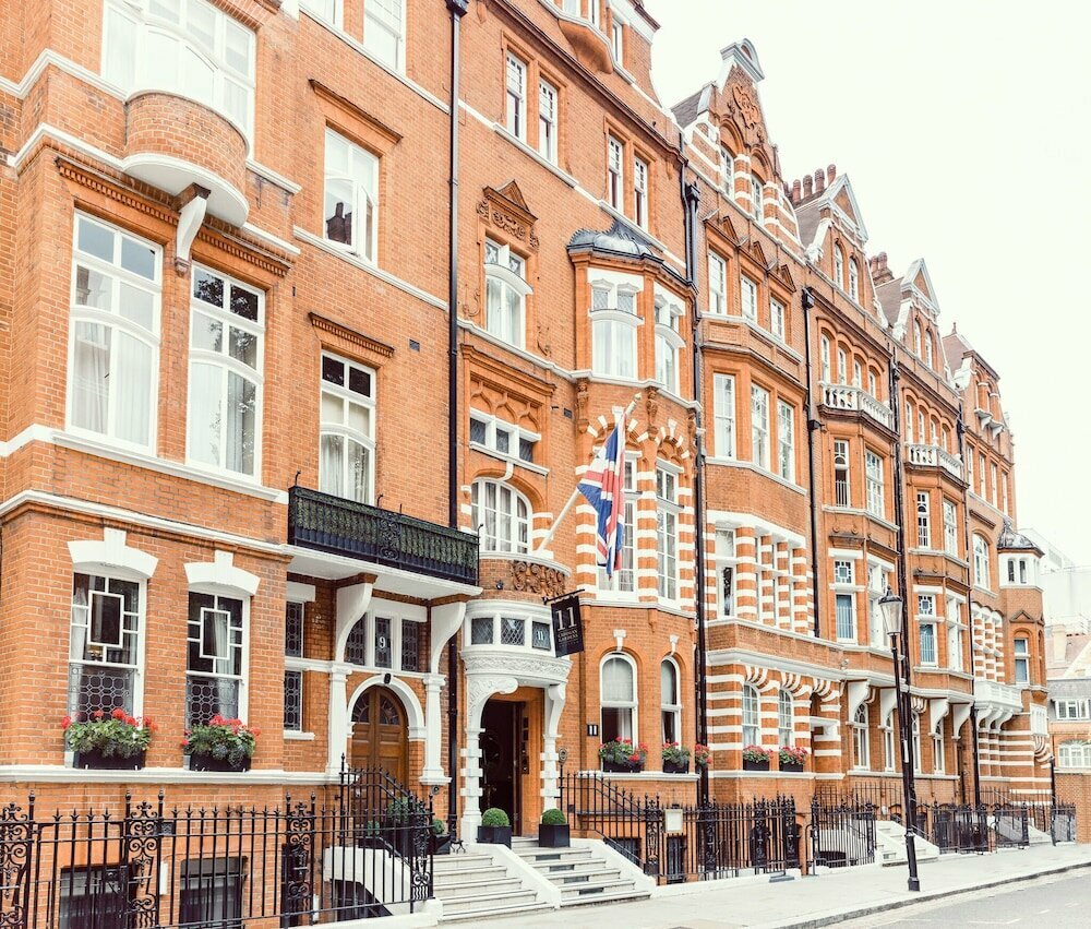 Hotel 11 Cadogan Gardens, London, photo