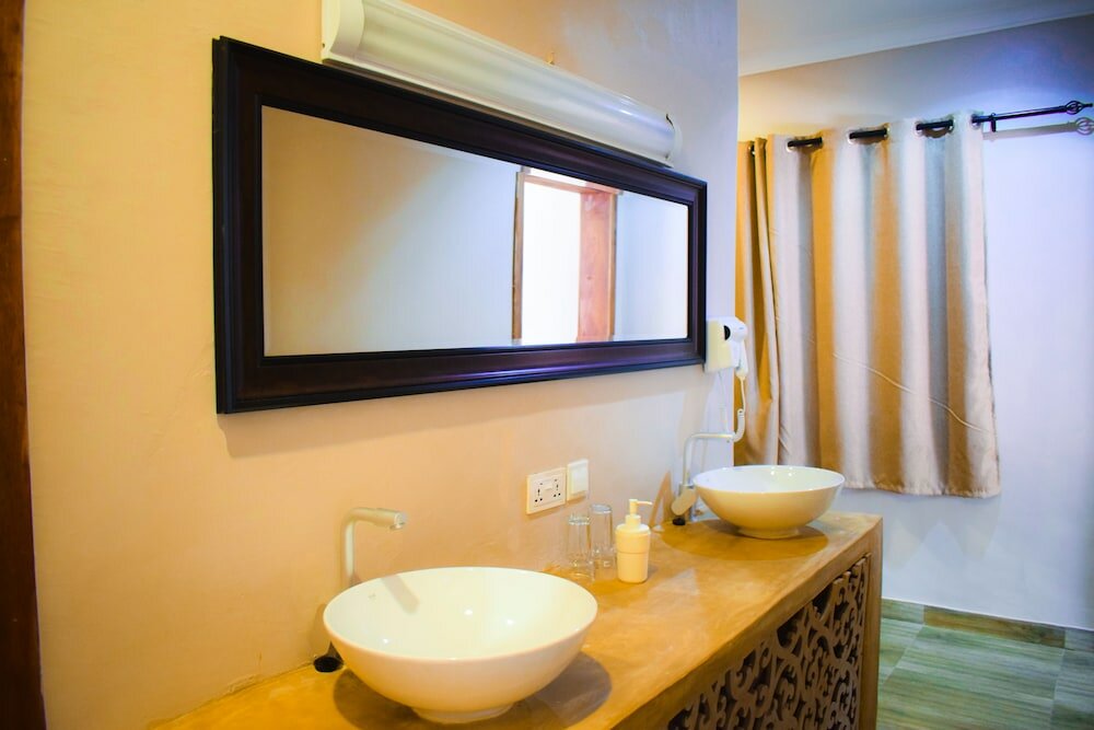 Фото Kikoi Boutique Hotel