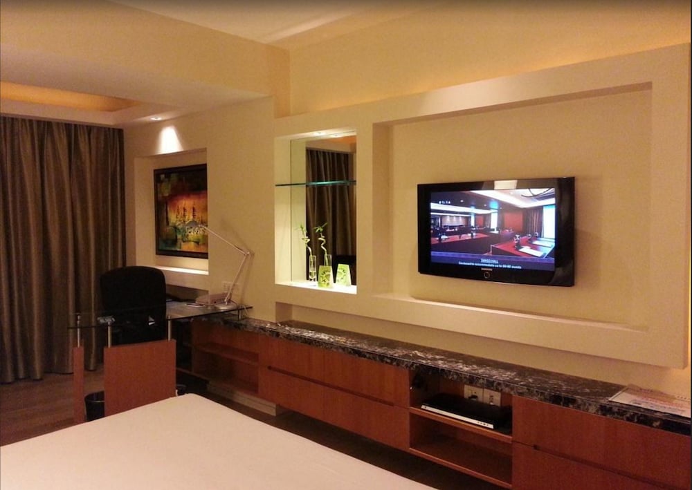 Фото Taj Club House