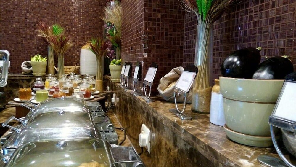 Фото Ramada by Wyndham Jaipur North