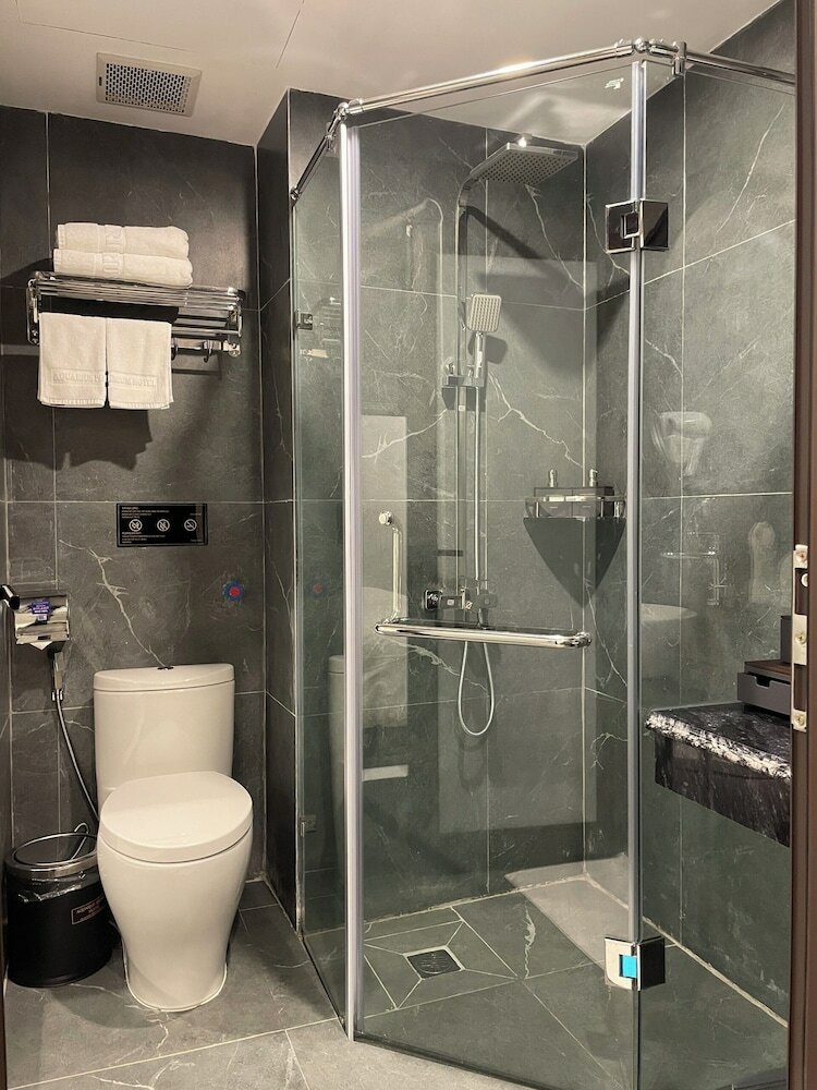 Фото Aquarius Premium Hotel