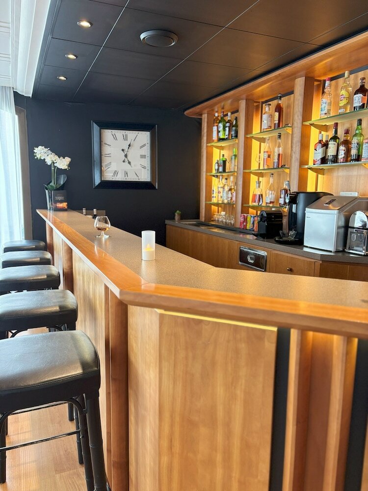 Фото Hôtel Le Valois, Cognac Centre