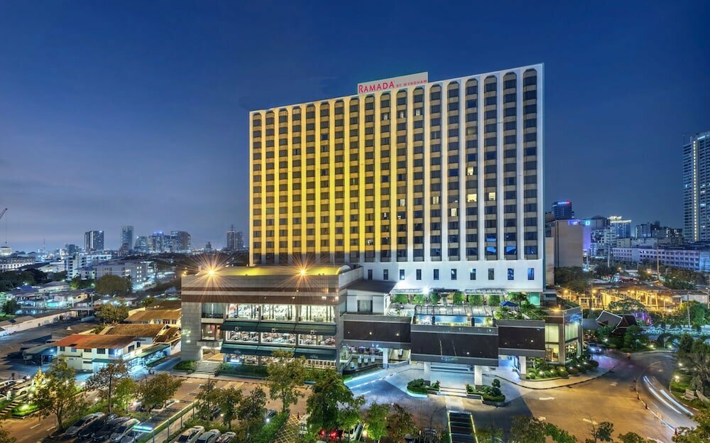 Hotel Chaophya Park Hotel, Bangkok, photo