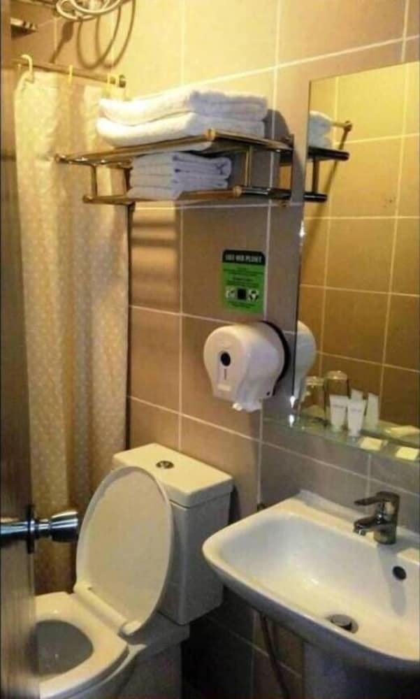 Фото Columbus Plaza Hotel