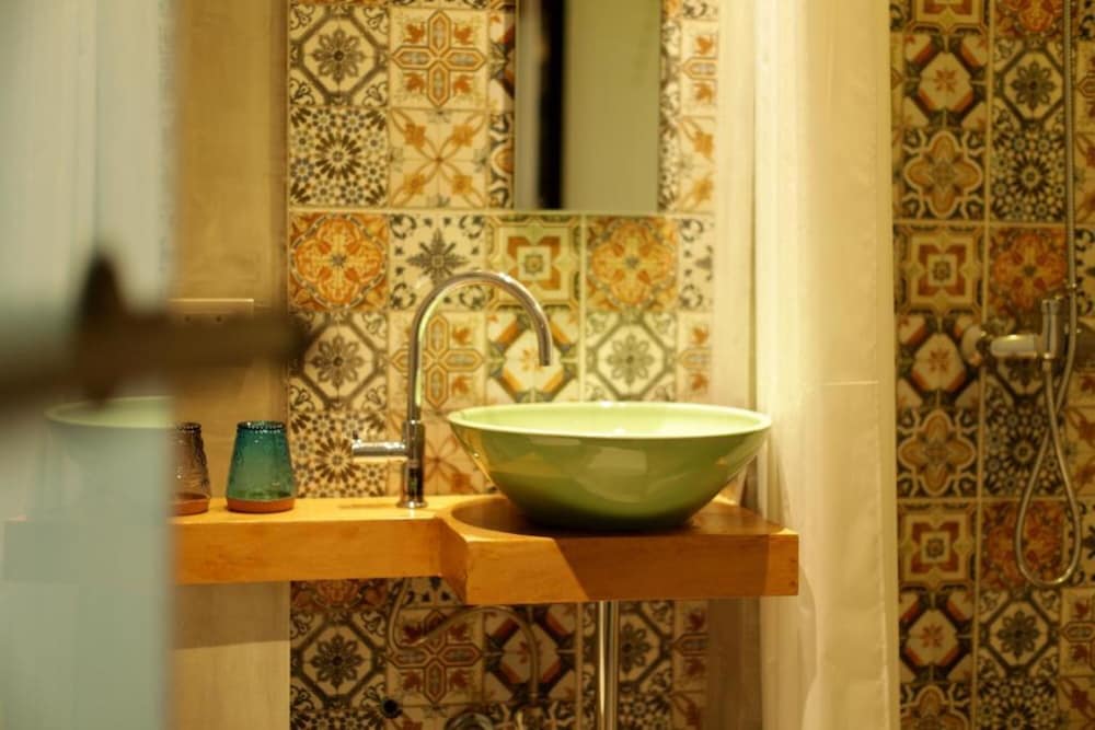 Фото Nandha Hotel