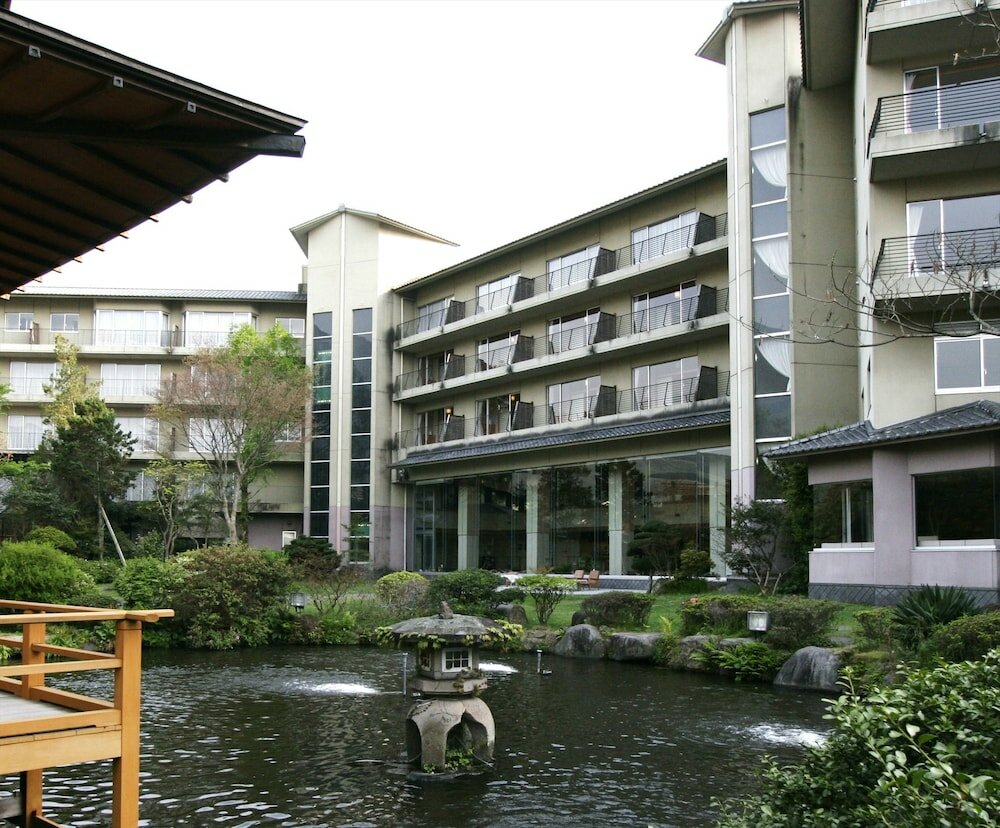 Фото Yufuin Onsen Yufuin Kotobuki Hananosho