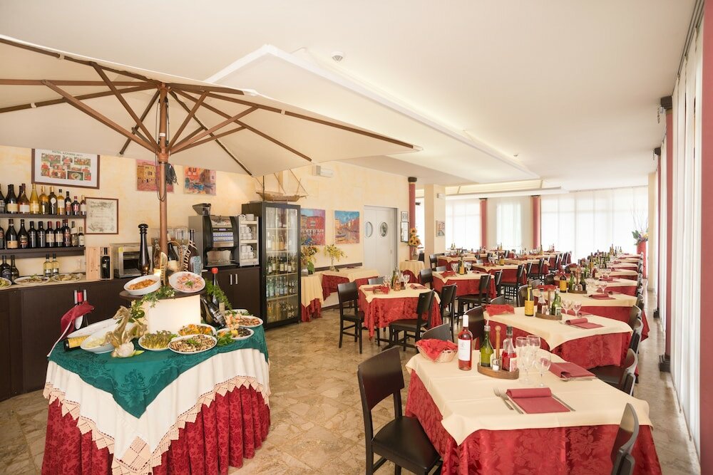 Фото Hotel Azzorre & Antille