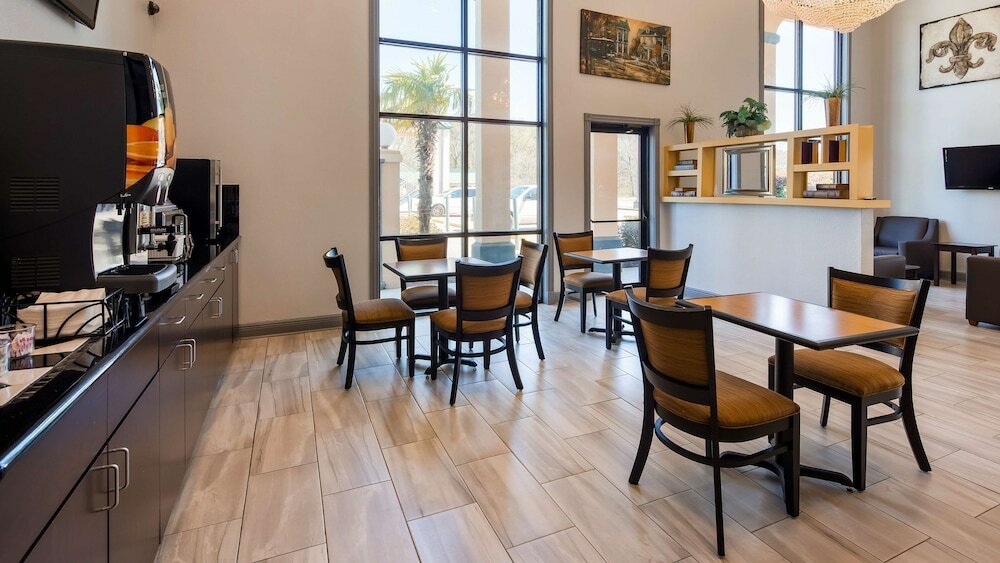 Фото SureStay Plus Hotel by Best Western Hammond