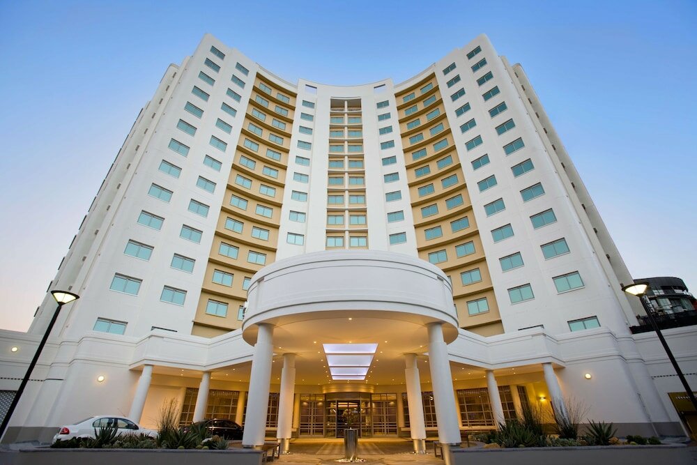 Фото Southern Sun Waterfront Cape Town