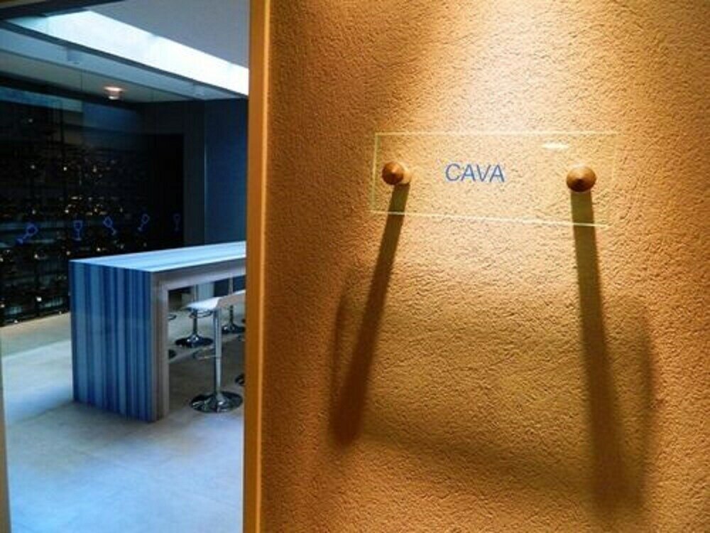 Фото Ba Hollywood Apartments