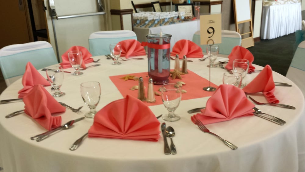 Фото North Shore Oceanfront Resort Hotel